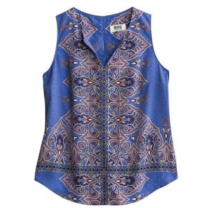 Verse Women's Sleeveless Blue Paisley Blouse